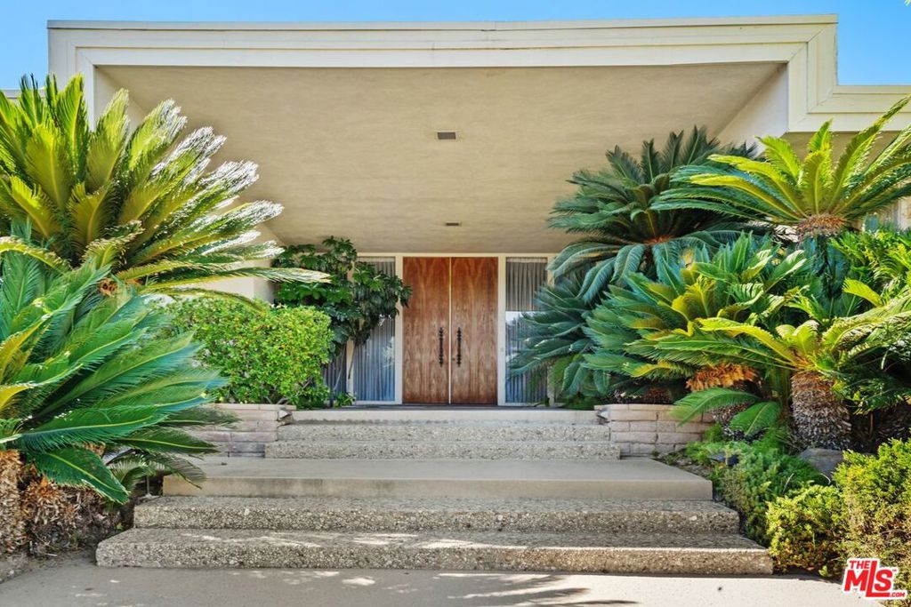 3031 Elvido Drive