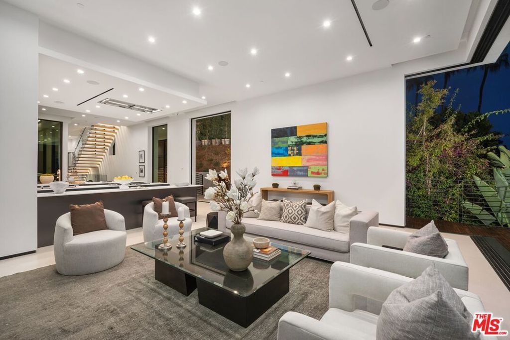 Photo of 1200 Angelo Drive, Beverly Hills, CA 90210 (MLS # 26637683)