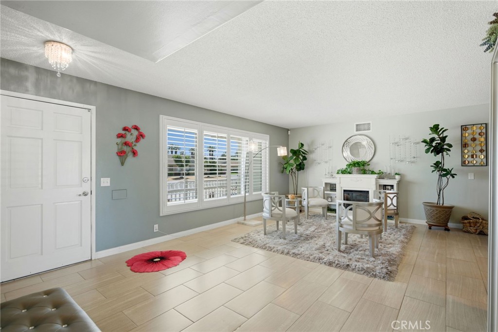 411 Brentwood