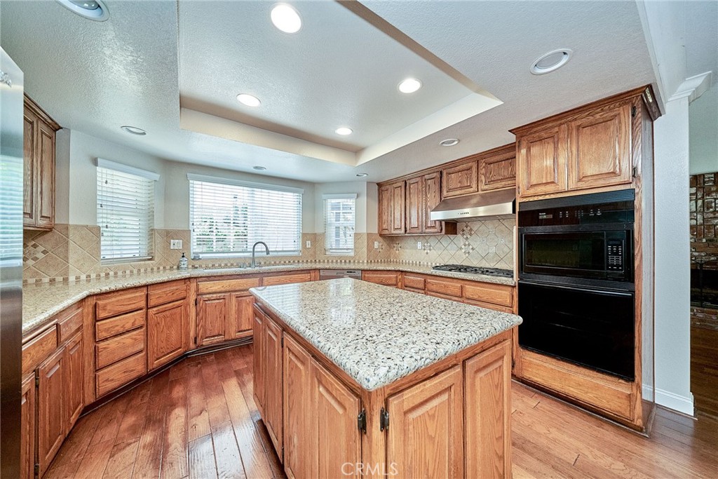 2426 W 237th Street