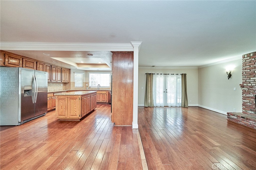 2426 W 237th Street