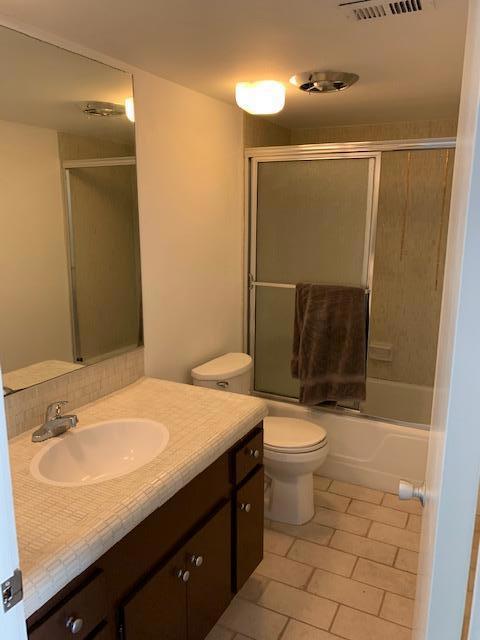 Old Las Palmas - Residential Lease