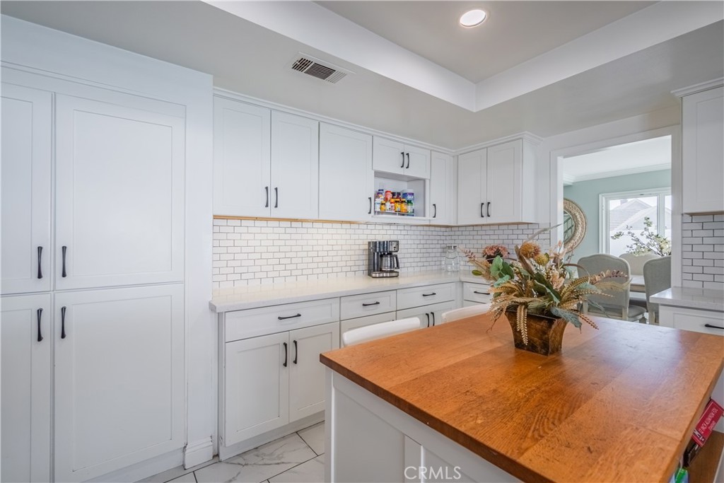 Covina, California, 91724, United States, 6 Bedrooms Bedrooms, ,4 BathroomsBathrooms,Residential,Active,2028192