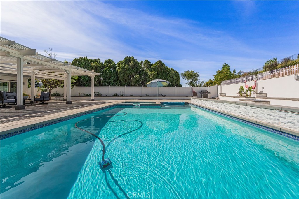 Covina, California, 91724, United States, 6 Bedrooms Bedrooms, ,4 BathroomsBathrooms,Residential,Active,2028192