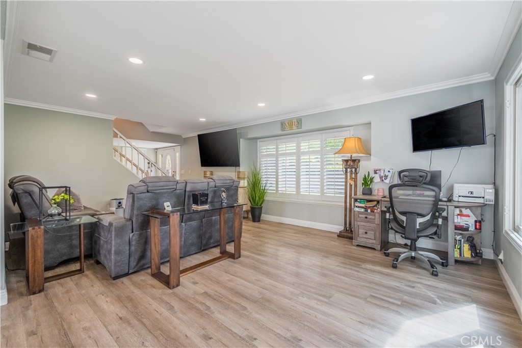 Covina, California, 91724, United States, 6 Bedrooms Bedrooms, ,4 BathroomsBathrooms,Residential,Active,2028192