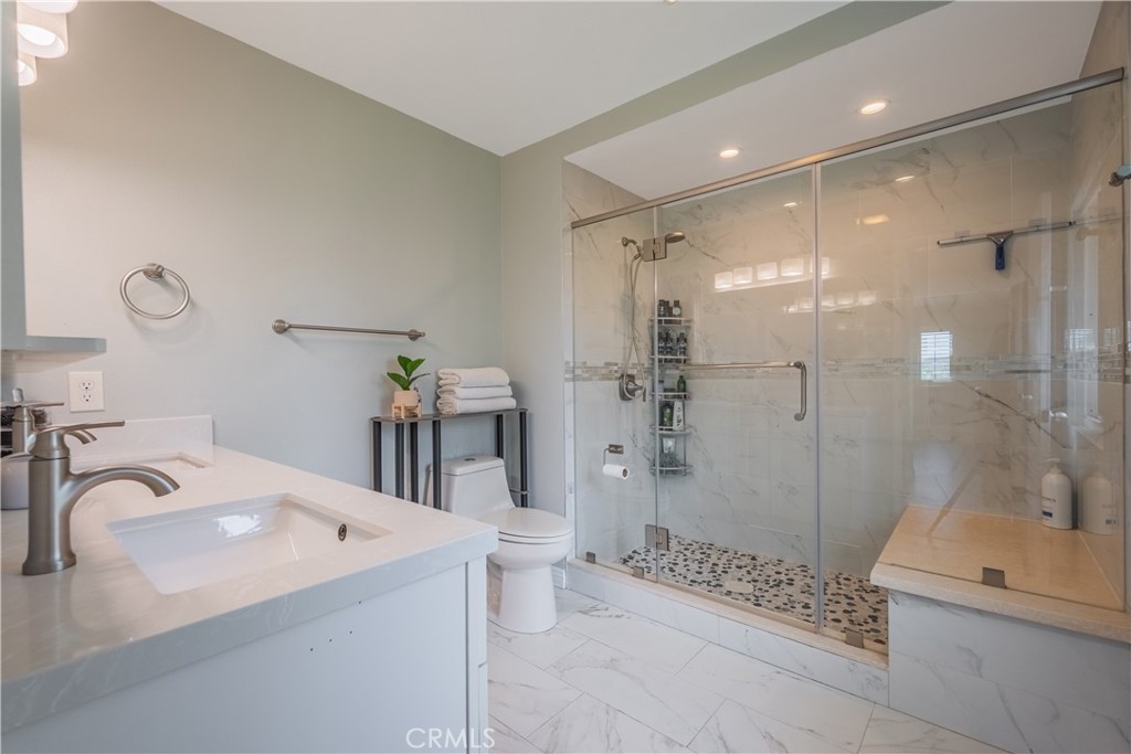 Covina, California, 91724, United States, 6 Bedrooms Bedrooms, ,4 BathroomsBathrooms,Residential,Active,2028192