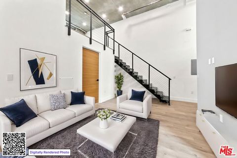 Photo of 11013 Hartsook Street #103, North Hollywood, CA 91601 (MLS # 26831999)