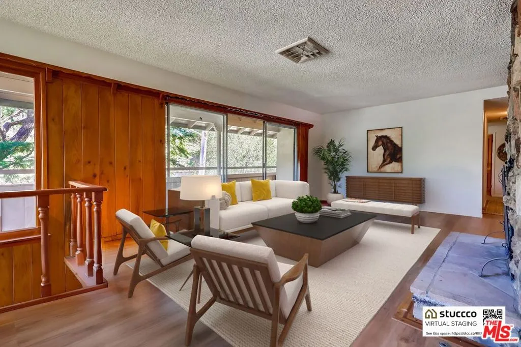 Sunland, California 91040, United States, 4 Bedrooms Bedrooms, ,3 BathroomsBathrooms,Residential,Active,172173