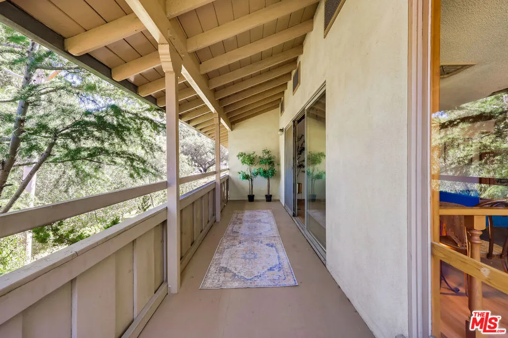 Sunland, California 91040, United States, 4 Bedrooms Bedrooms, ,3 BathroomsBathrooms,Residential,Active,172173