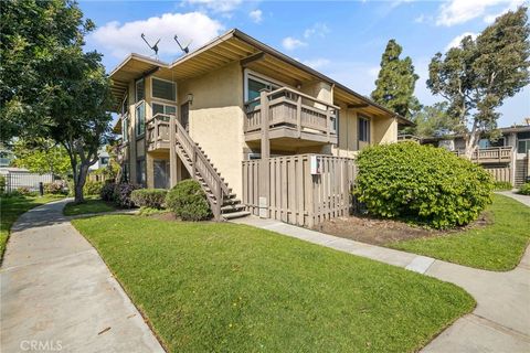 Photo of 20632 S Vermont Ave #18, Torrance, CA 90502 (MLS # PW26058432)