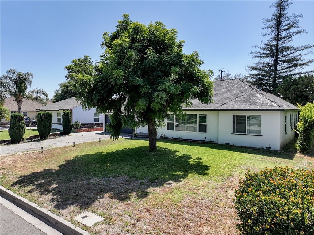 323 N Morris AVE, West Covina CA 91790