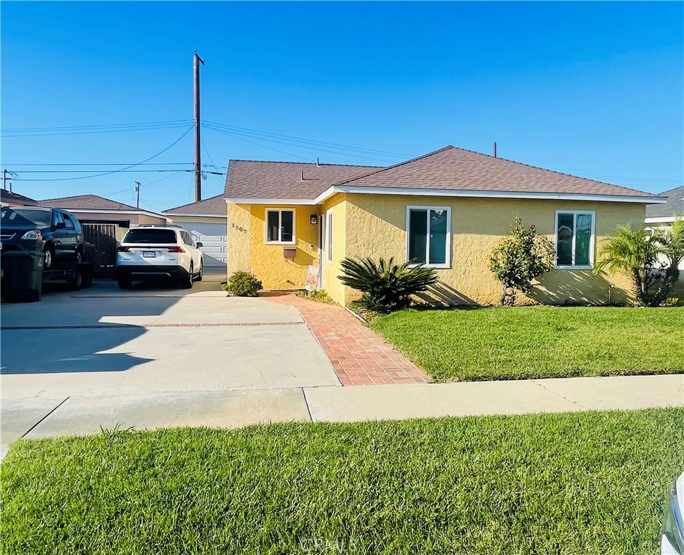 1107 W 210th Street