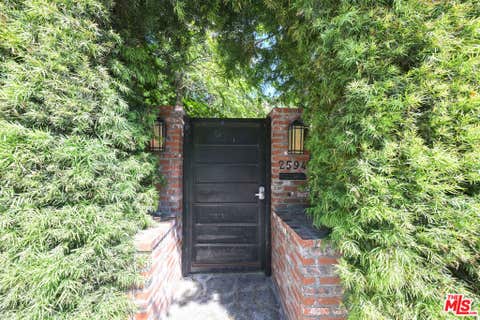 Tiny photo for 2592 N Beachwood Drive, Los Angeles, CA 90068 (MLS # 26861985)