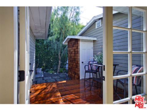 Tiny photo for 2592 N Beachwood Drive, Los Angeles, CA 90068 (MLS # 26861985)