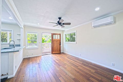 Tiny photo for 2592 N Beachwood Drive, Los Angeles, CA 90068 (MLS # 26861985)