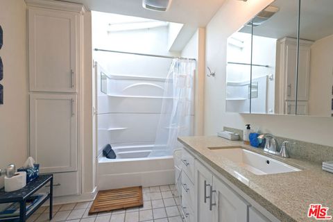 Tiny photo for 2592 N Beachwood Drive, Los Angeles, CA 90068 (MLS # 26861985)