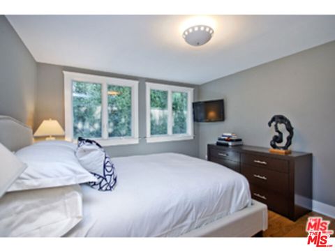 Tiny photo for 2592 N Beachwood Drive, Los Angeles, CA 90068 (MLS # 26861985)