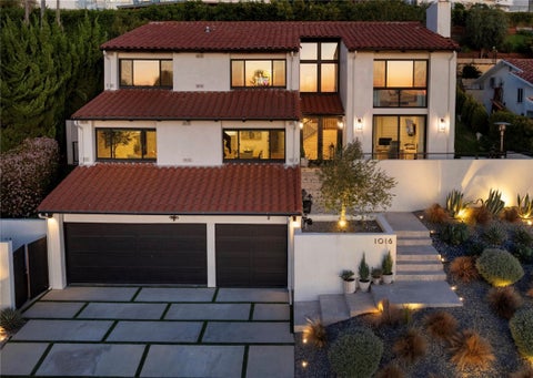 Photo of 1016 Via Romero, Palos Verdes Estates, CA 90274 (MLS # PV26205234)