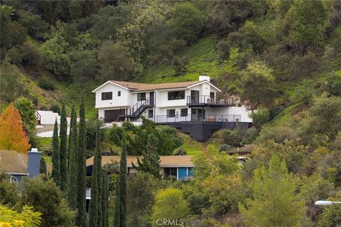 981 Glen Oaks Pasadena CA 91105