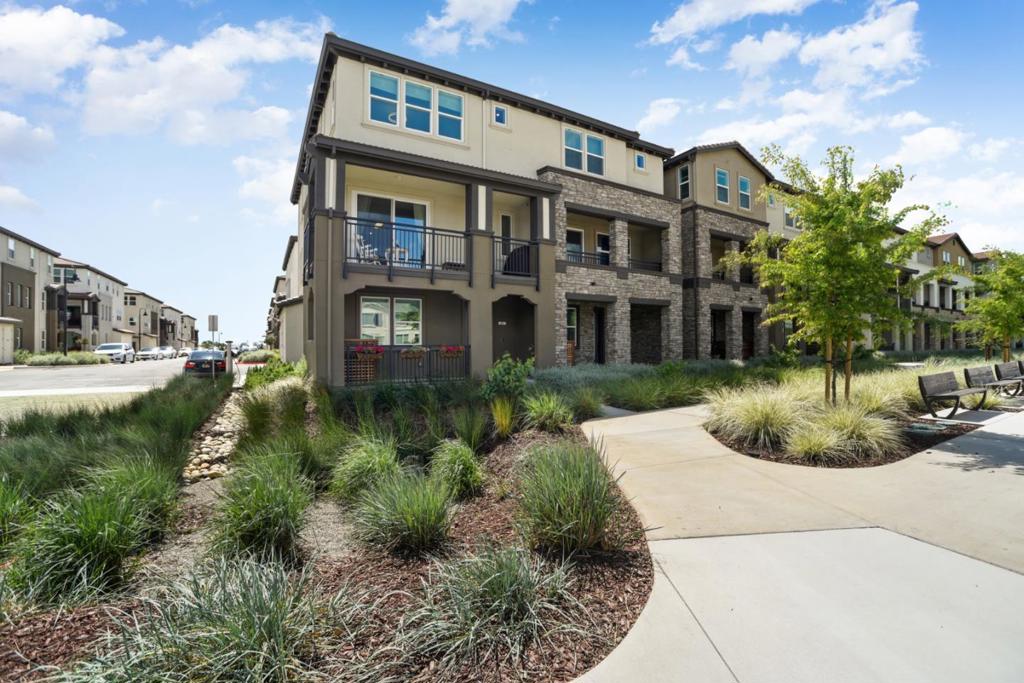 941 Kolbe Lane