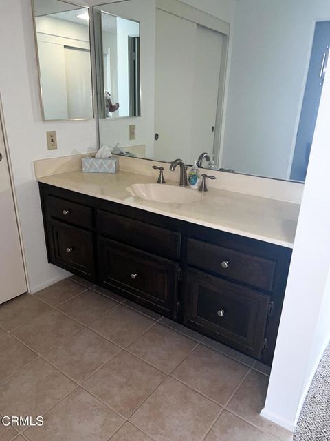 Tiny photo for 2325 Kingsbridge Lane, Oxnard, CA 93035 (MLS # V1-34742)