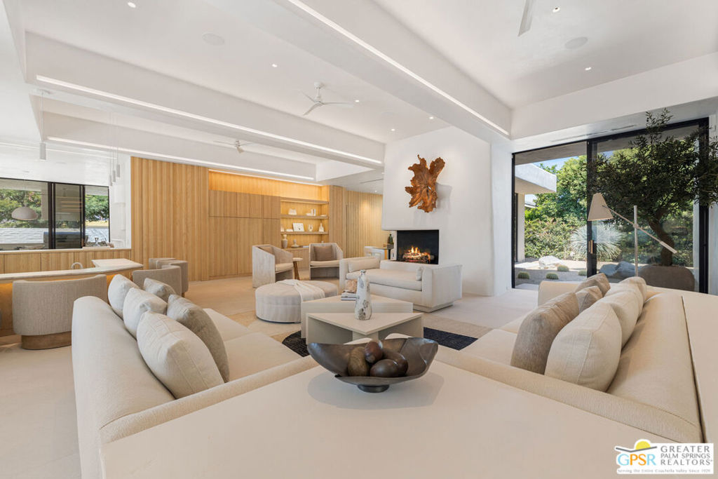 Tamarisk Country Club - Residential