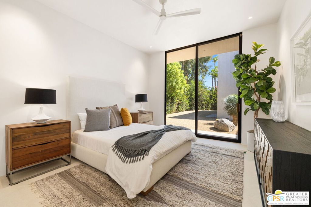 Tamarisk Country Club - Residential