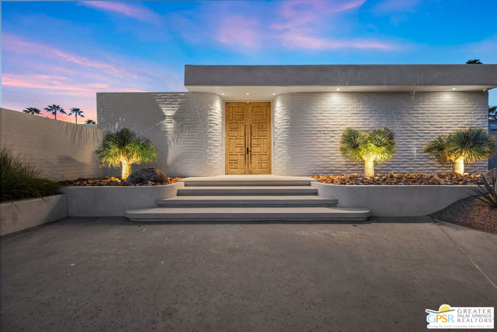 Tamarisk Country Club - Residential