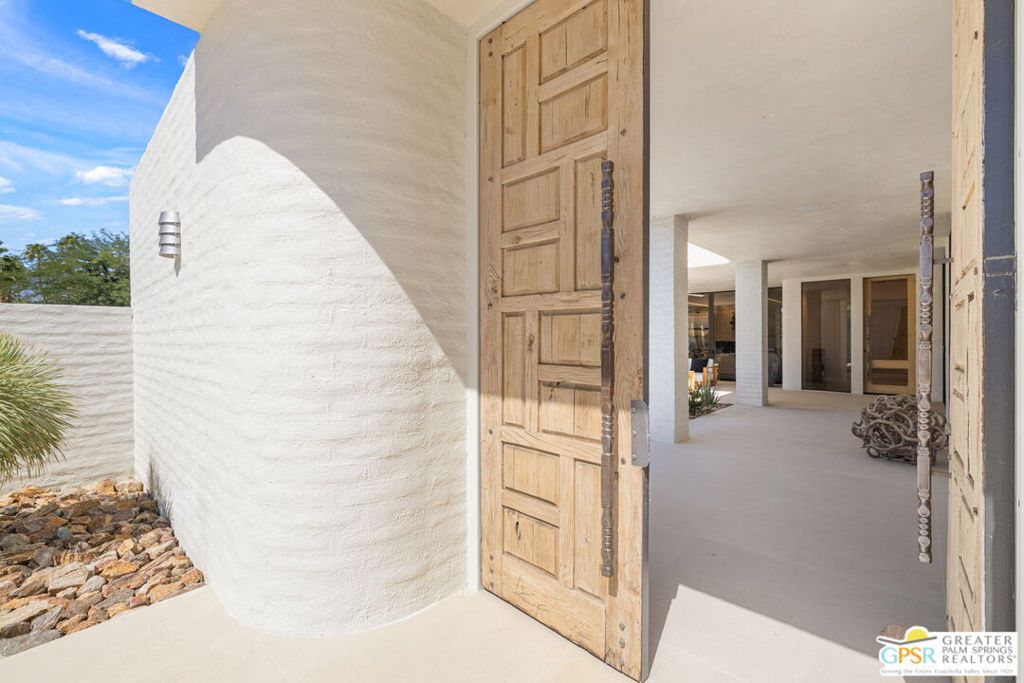Tamarisk Country Club - Residential