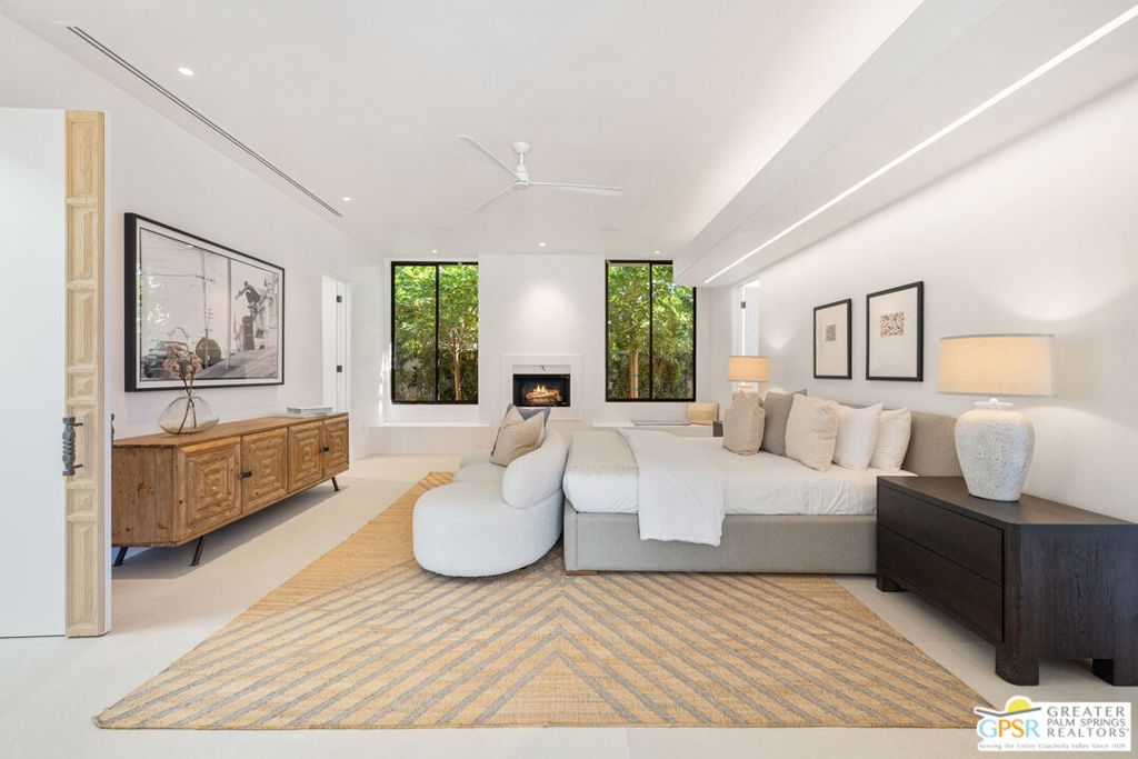 Tamarisk Country Club - Residential