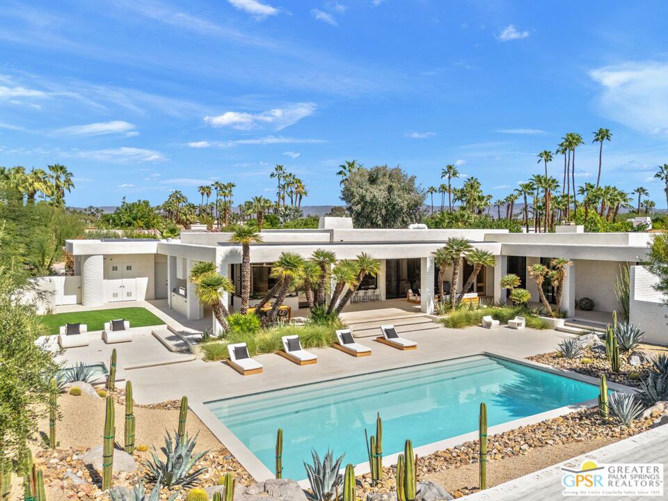 Tamarisk Country Club - Residential