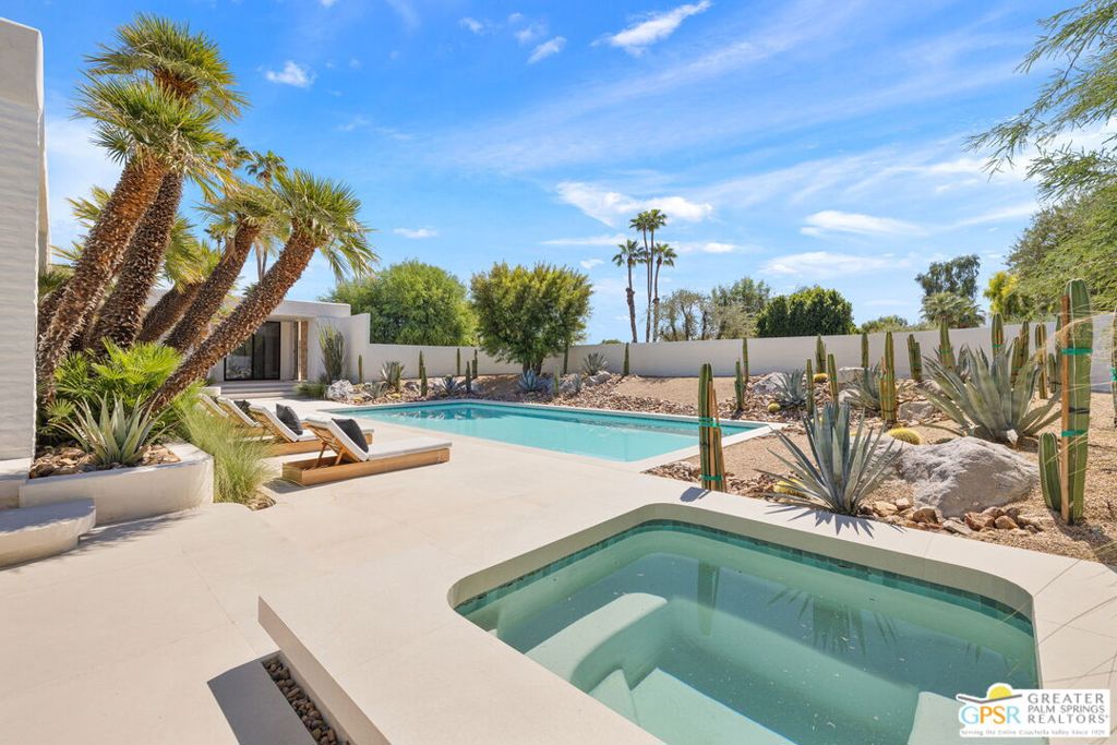 Tamarisk Country Club - Residential