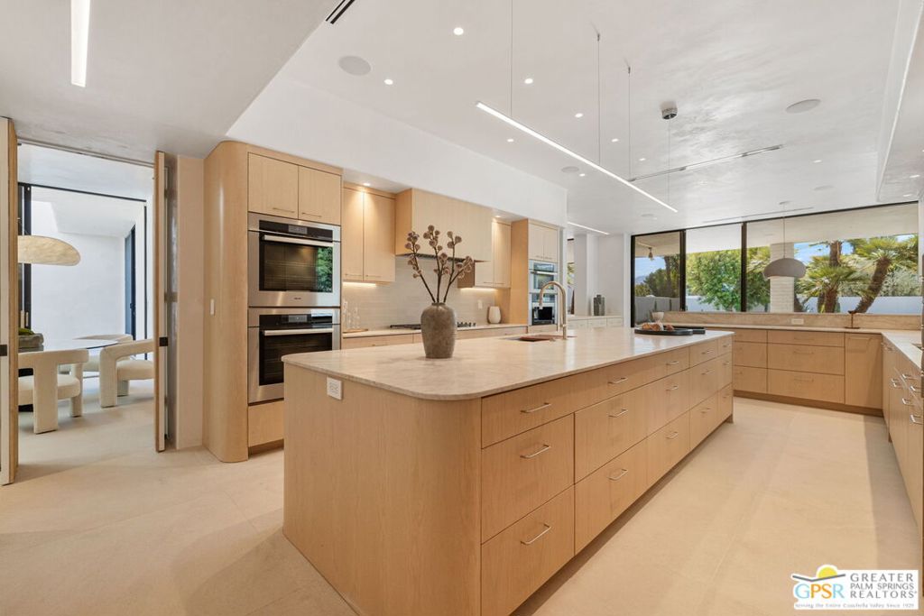 Tamarisk Country Club - Residential