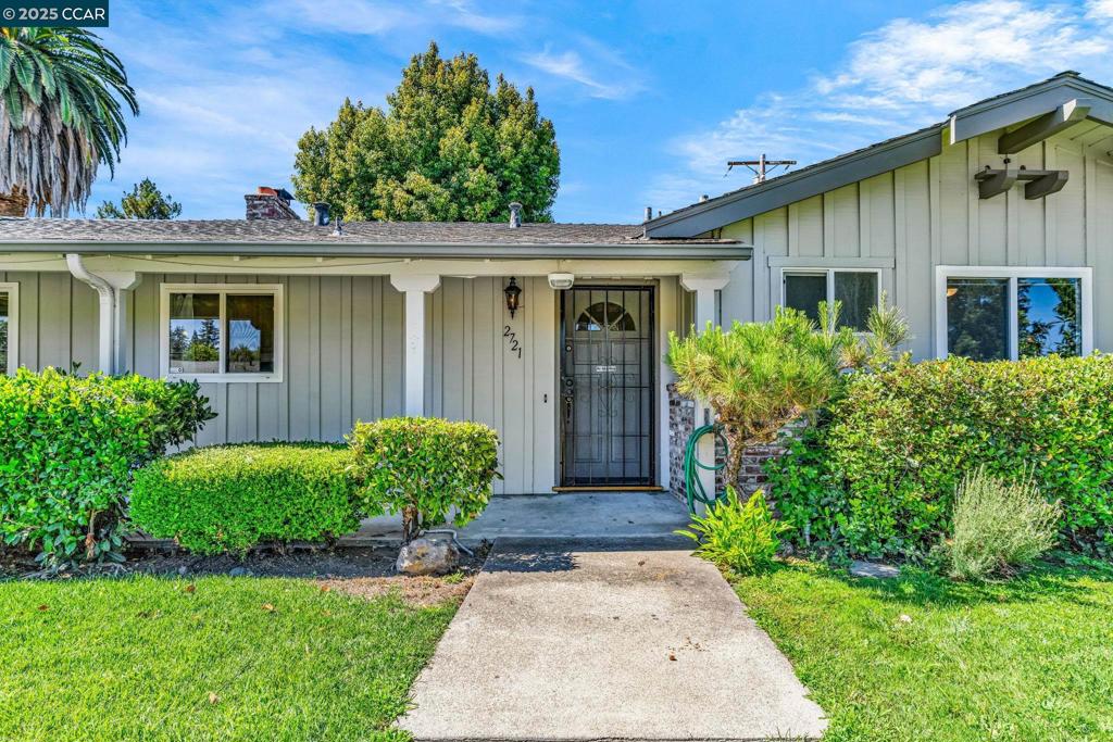 2721 San Antonio Dr