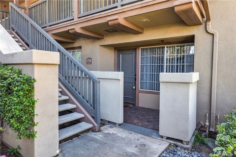 Photo of 2800 Keller Dr #174, Tustin, CA 92782 (MLS # OC26056352)