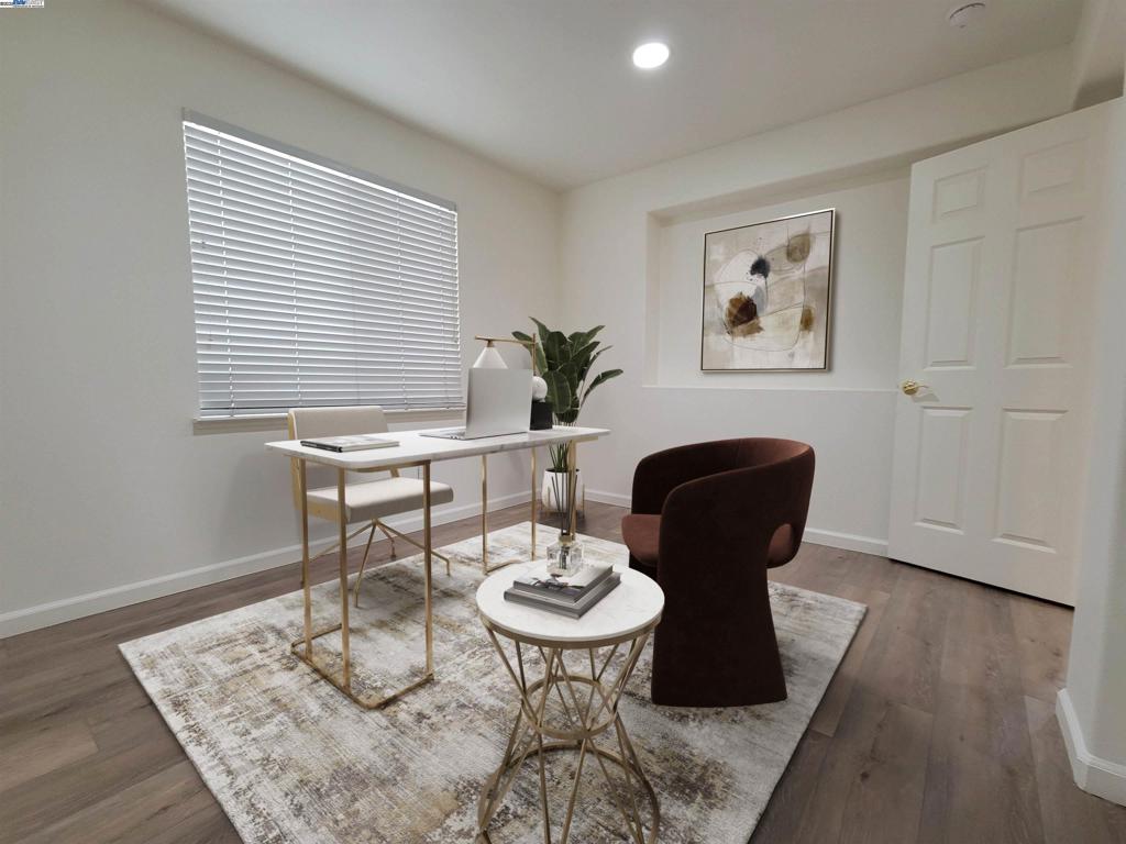 LELAND - Residential