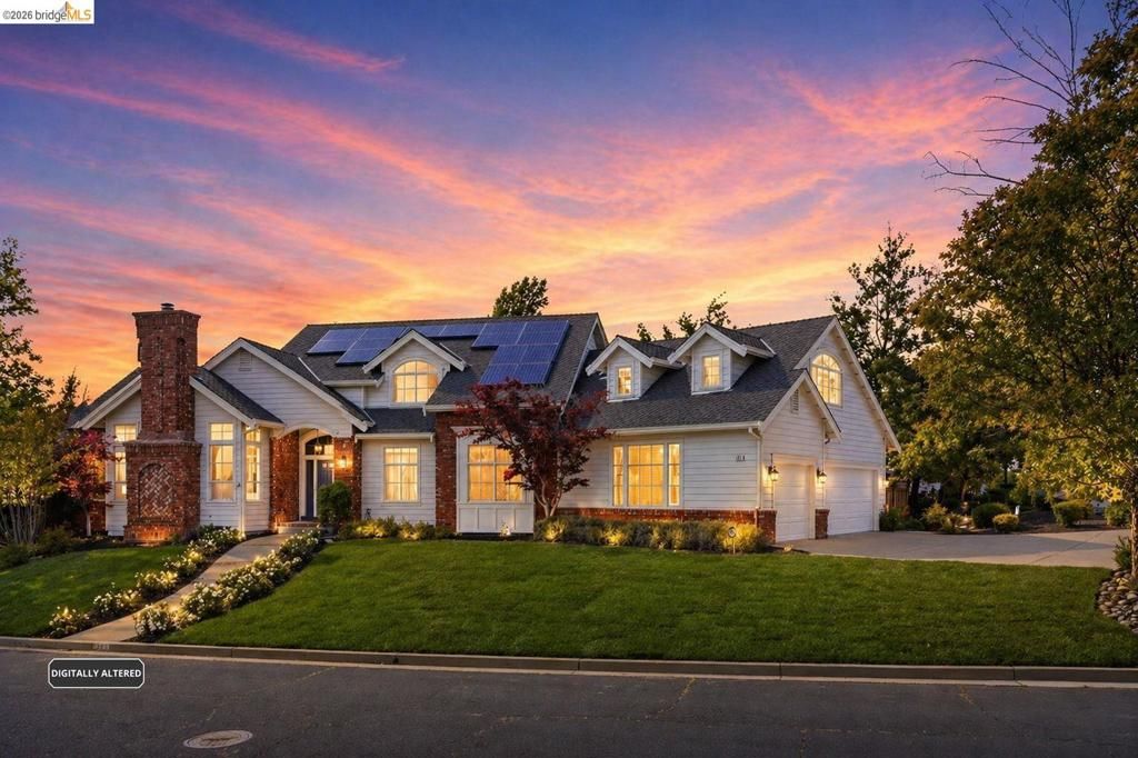 Photo of 471 Silver Hollow Dr Dr, Walnut Creek, CA 94598 (MLS # 41133059)