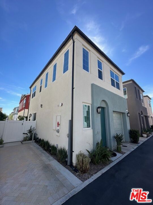 2436 E Encanto Paseo