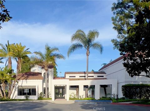 17202 Corbina Lane 110 Huntington Beach CA 92649