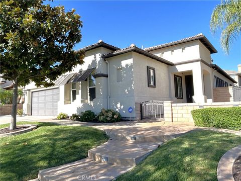 Photo of 3174 Via Mazatlan, Corona, CA 92882 (MLS # IG25221964)