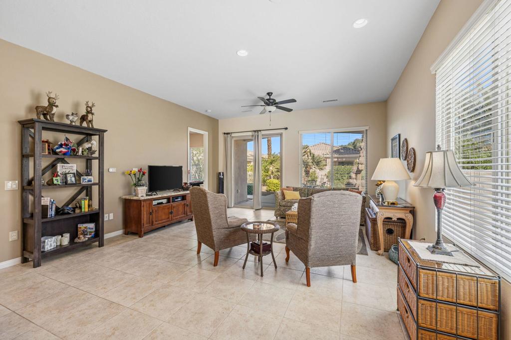 Sun City Shadow Hills (30921) - Residential