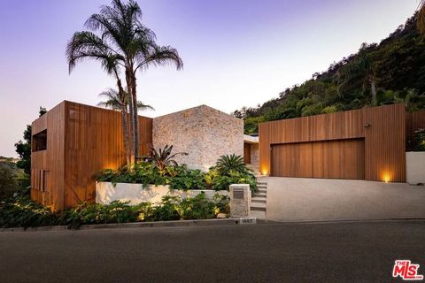 1883 Rising Glen Road Los Angeles CA 90069