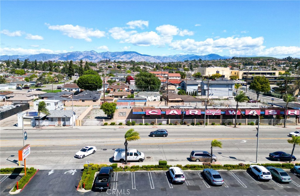 2322 W Whittier Boulevard
