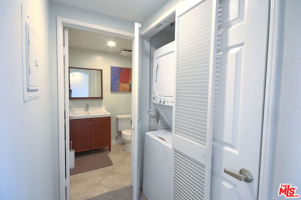 Properties 3 5200 Premiere Hills Circle 243