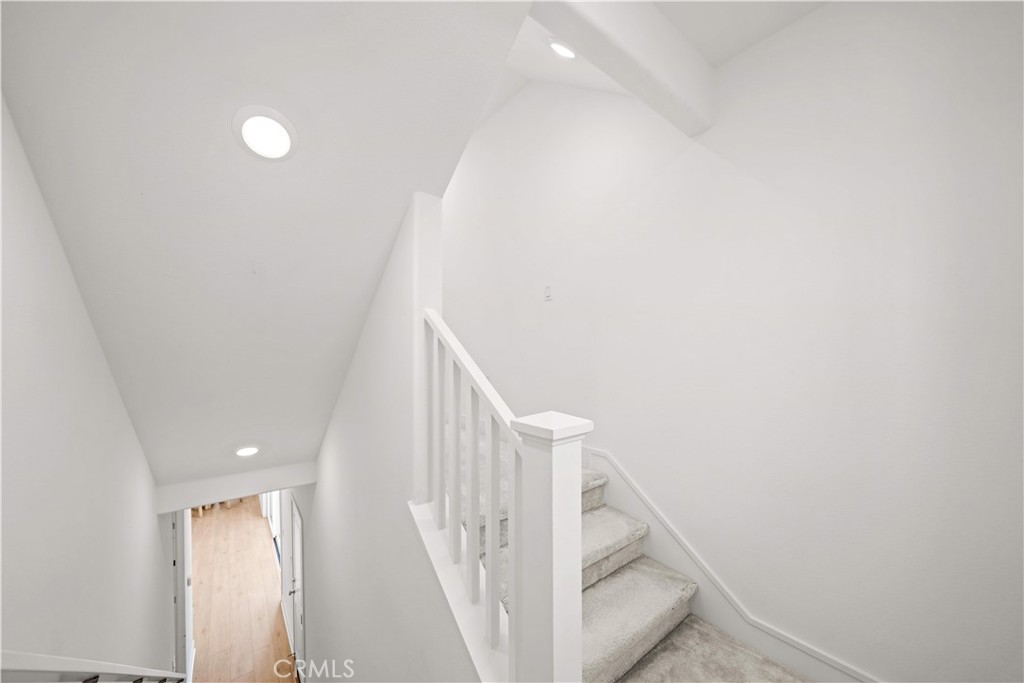 201 Yerba, Irvine CA 92618 - Photo 17