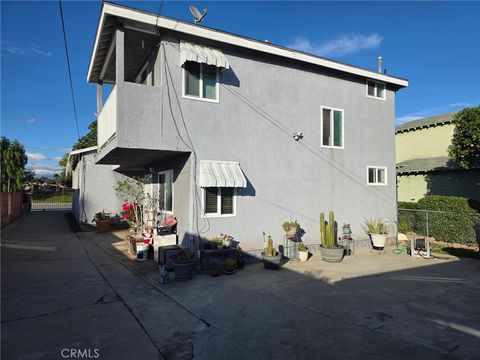 Photo of 4126 E 2nd St, Los Angeles, CA 90063 (MLS # PW25265935)