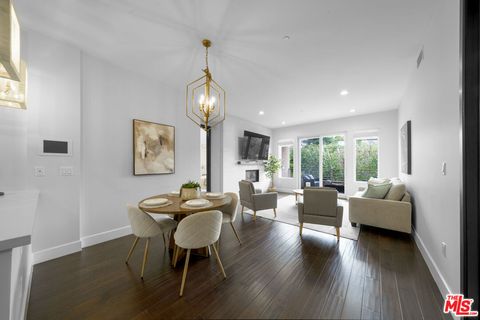 Photo of 1318 Roxbury Drive #219, Los Angeles, CA 90035 (MLS # 25598061)