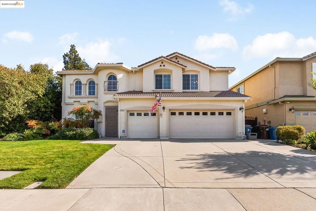 Photo of 4101 Galenez Way Way, Antioch, CA 94531 (MLS # 41115369)