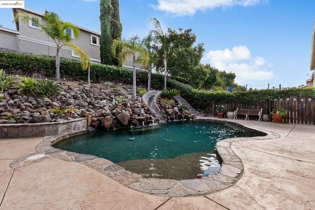 Photo of 4101 Galenez Way Way, Antioch, CA 94531 (MLS # 41115369)