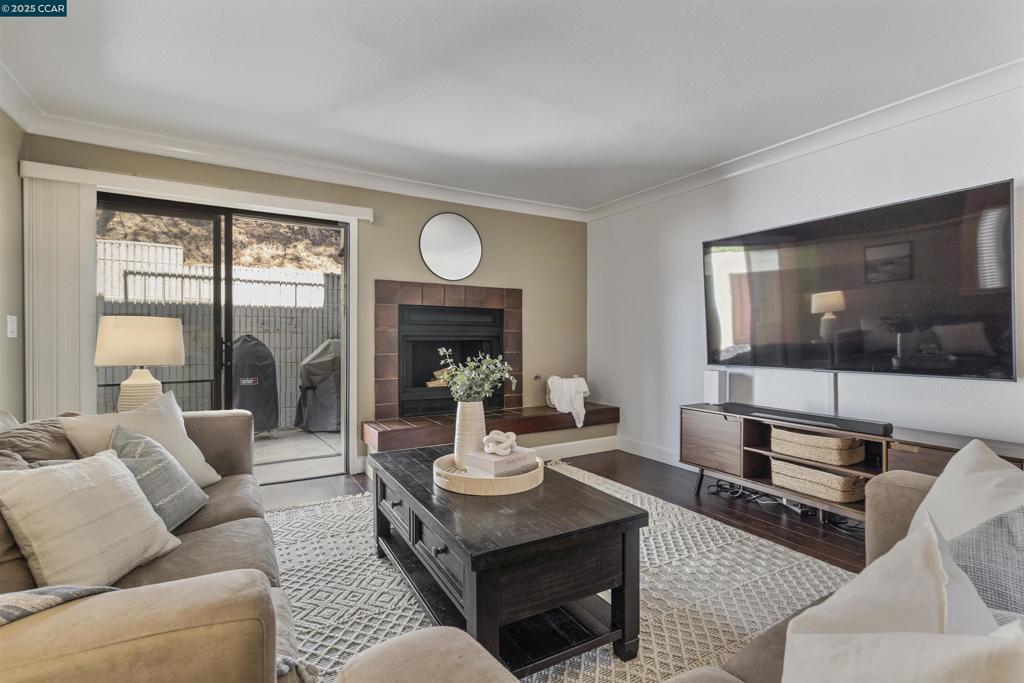 MISSION PINES - Residential